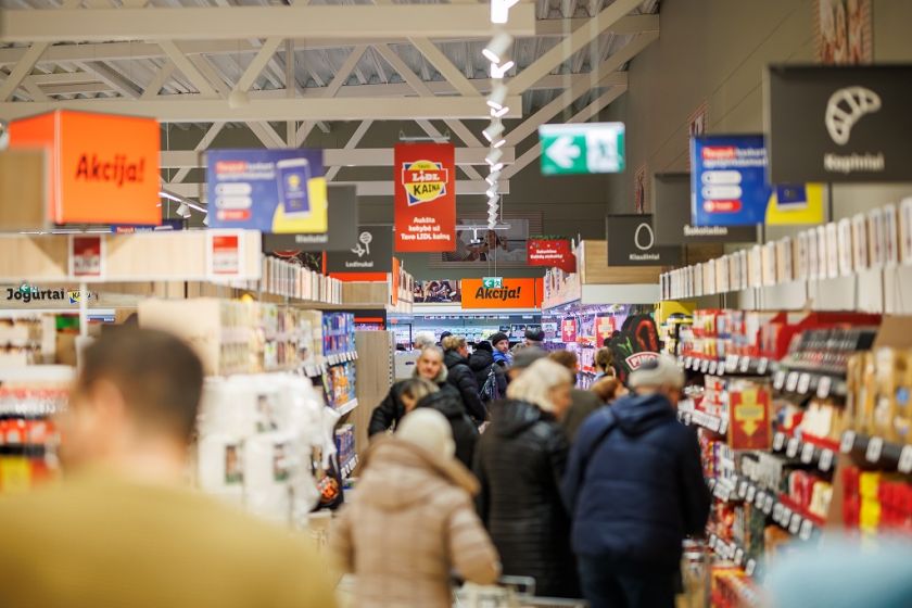 
Maisto produktų apsipirkimo matematika: norint sutaupyti, nereikia atsisakyti mėgstamų produktų                