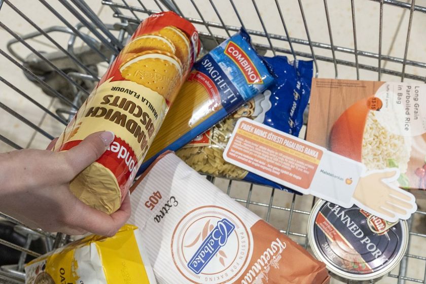 „Lidl“ kviečia aukoti „Maisto banko“ akcijoje: prašoma nepamiršti vieno produkto