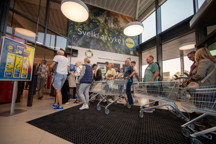 
„Lidl“ atidarė parduotuvę šalia Vilniaus esančiuose Galgiuose                