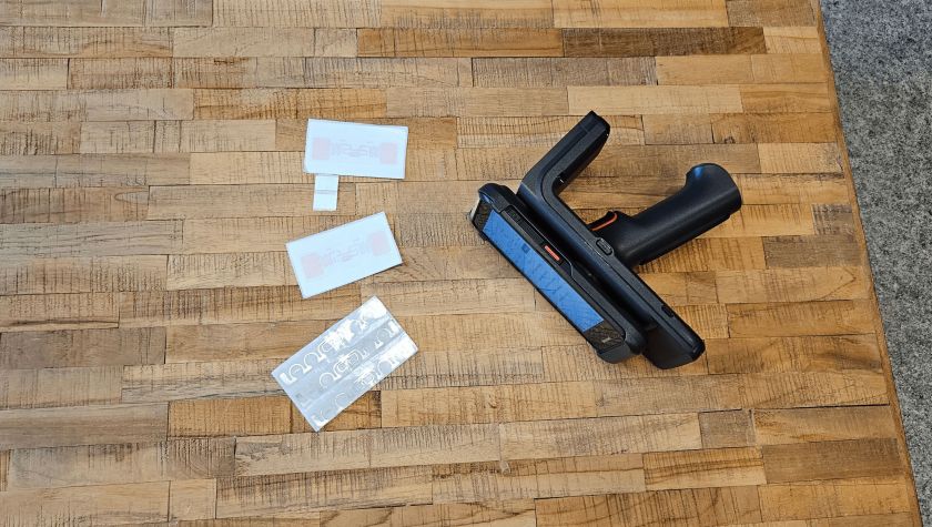 
„Raso“ Seime įdiegė modernų inventorizacijos sprendimą – per kelias sekundes suregistruoja tūkstančius daiktų                