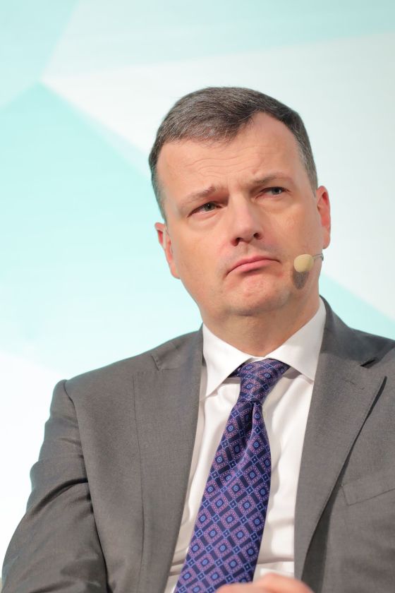 
Viena ranka šeria, kita – muša: kas trukdo žaliųjų technologijų proveržiui?                