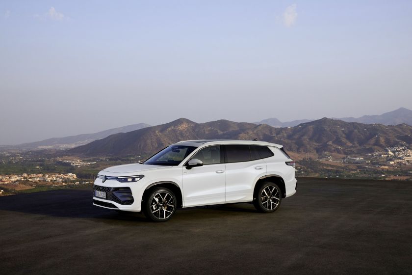 Lietuvoje prasideda prekyba naujuoju „Volkswagen Tayron“: išskirtinė erdvė ir ypač efektyvi hibridinė pavara