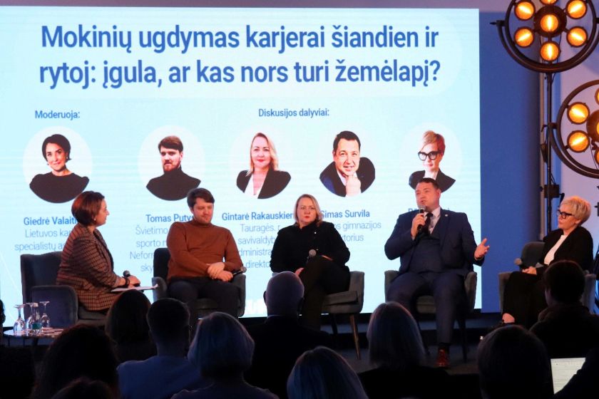 Konferencijoje – apie ugdymą karjerai: kas penktas mokinys pirmajame darbe tikisi bent 3 000 Eur atlyginimo