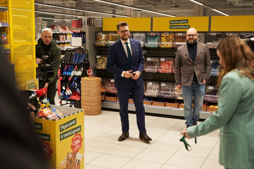 „Iki“ pirmasis iš didžiųjų tinklų jau pradėjo prekiauti tokiais produktais: sieks mažinti maisto švaistymą