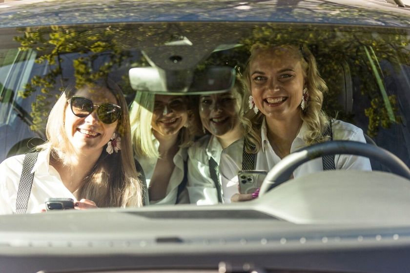 „Moterų ralis“ sukirto rankomis su pasauline telematikos lydere „Gurtam“