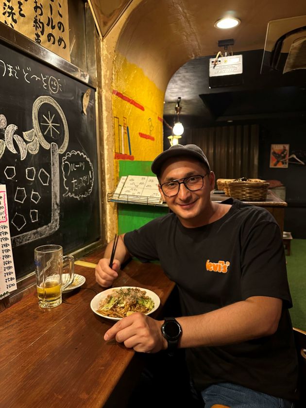 Orijus Gasanovas atskleidė, kas yra pigiausias bilietas į Aziją ir dalinasi egzotiškais receptais, kuriems negali atsispirti