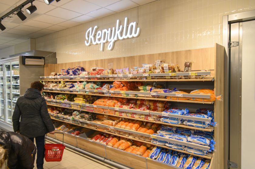 Biržuose po renovacijos duris atvėrė atnaujinta „Rimi“ parduotuvė