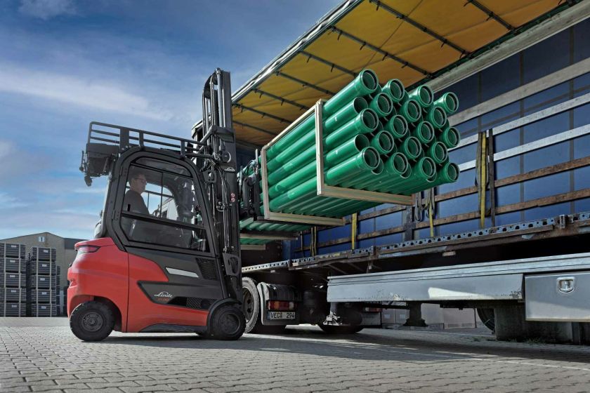 Logistikos ir sandėliavimo įmonių elektrifikacija: kiek leidžia sutaupyti?