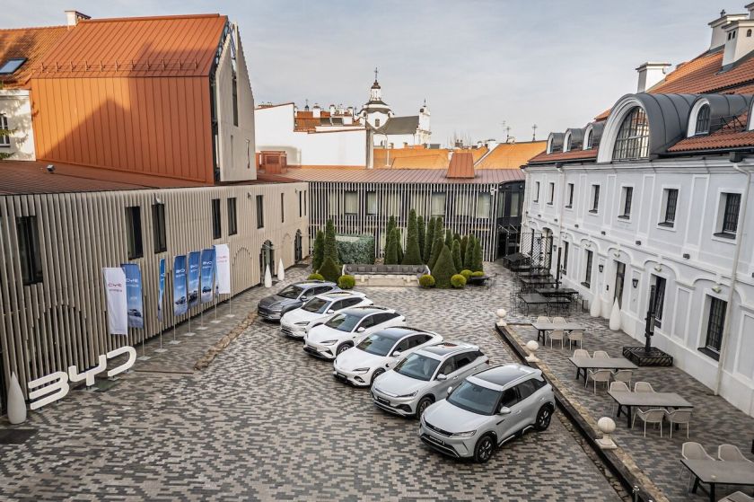 BYD automobiliai jau Lietuvoje: nuo sportiško elektrinio sedano iki galingų visureigių