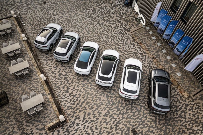 BYD automobiliai jau Lietuvoje: nuo sportiško elektrinio sedano iki galingų visureigių