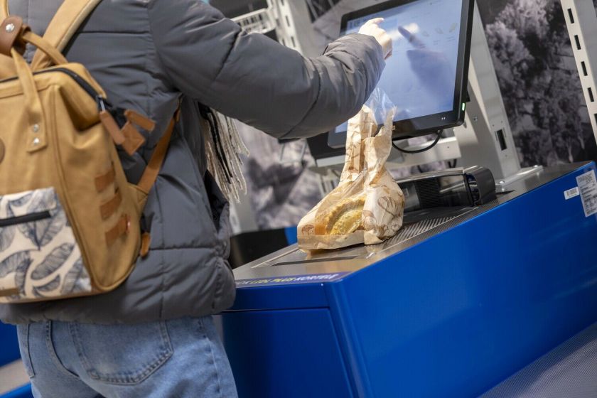 Ką verta žinoti apie savitarnos kasas: 5 naudingi patarimai pirkėjams