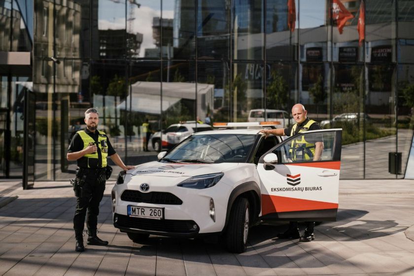 Saugos sektoriaus lyderių „Ekskomisarų biuras“ strateginis sprendimas Kauno apskrityje: įsigijo dvi saugos tarnybas