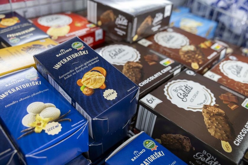 Sušilus orams, ledų pardavimai šoktelėjo 40 procentų: kokie gaivinantys desertai šiemet populiariausi?