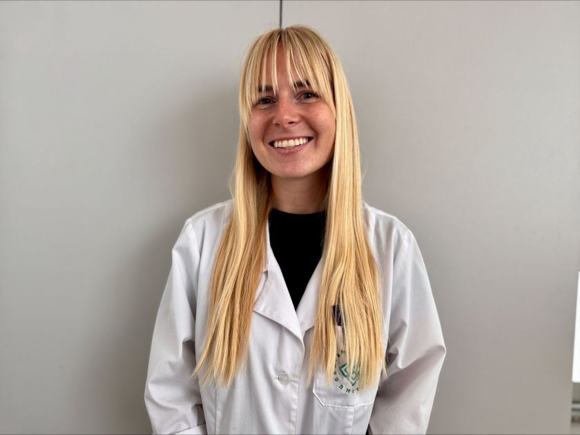 Vilniečių virtuvės atliekomis augintos musių lervos laikinai įsikūrė Gamtos tyrimų centre – domisi tarptautinė žiniasklaida