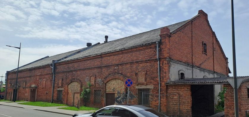 Įdomiausi vasaros NT aukcionai: nuo įspūdingo ploto erdvių iki nebenaudojamos lavoninės