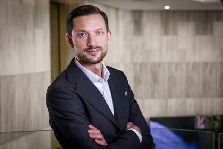 „Avia Solutions Group“ išnuomojo orlaivį Ukrainos oro linijoms „Windrose Airlines“