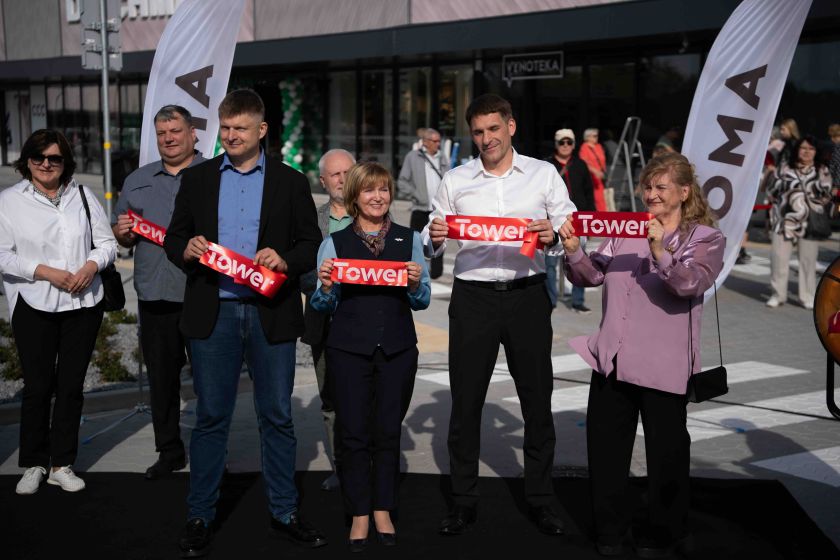 Panevėžiui sugrįžo buvusio mėsos fabriko teritorija – atidarytas prekybos parkas „Tower“