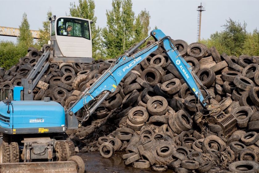 Artėja padangų keitimo sezonas: kur dėti senas padangas?