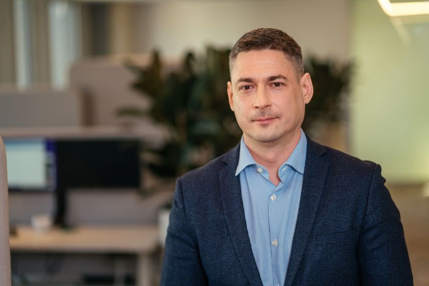 Neužkibkite ant sukčių kabliuko: prisidengę draudiko vardu siūlo pelningą darbą