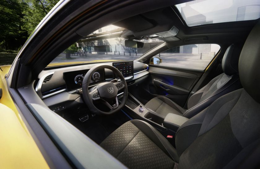 Naujasis „Volkswagen T-Roc“: naujos kartos kompaktiškas SUV klasės bestseleris, kurį jau galima užsisakyti Lietuvoje