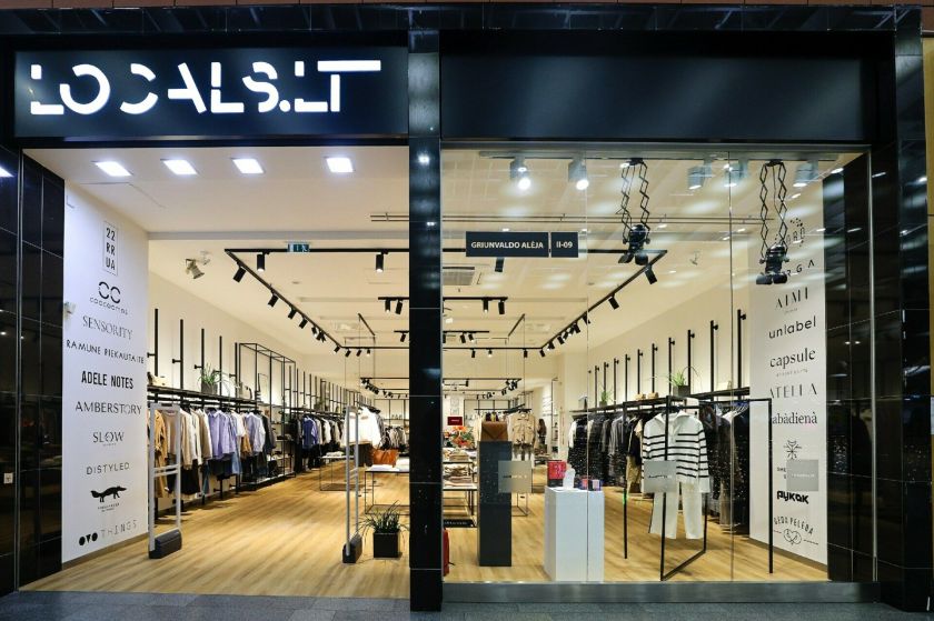 Lietuvos dizainerius po vienu stogu burianti „Locals.lt“ plečiasi: Kauno „Akropolyje“ atidaryta didžiausia tinklo parduotuvė