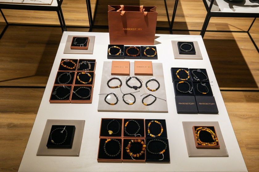 Lietuvos dizainerius po vienu stogu burianti „Locals.lt“ plečiasi: Kauno „Akropolyje“ atidaryta didžiausia tinklo parduotuvė