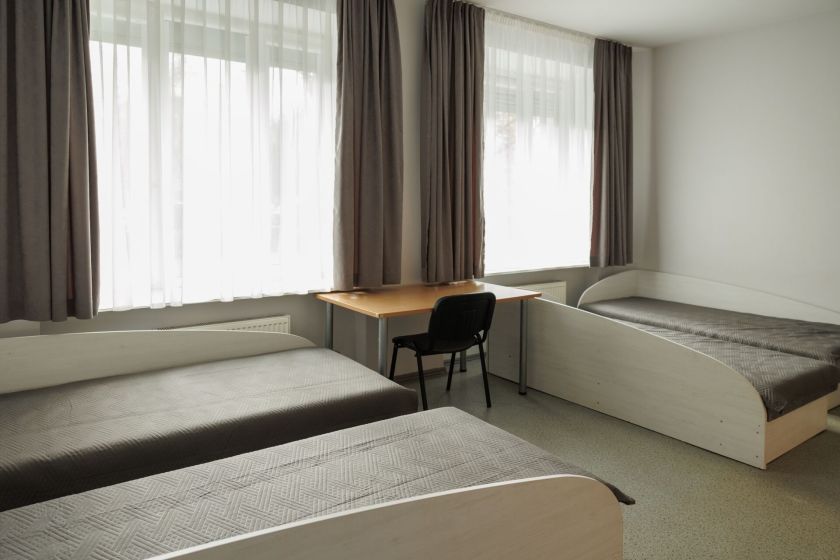 Visas butas vos viename kambaryje: kaip transformuota gyvenamoji erdvė pagalbą teikiančiame centre